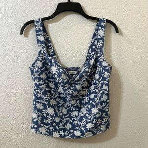 Abercrombie & Fitch Blue White Floral Summer Casual Feminine Tank Top Medium